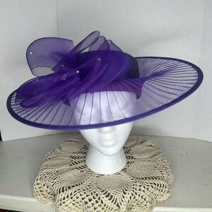 Vintage Sylvia New York St. Louis Purple Teardrop Flower Fascinator Hat